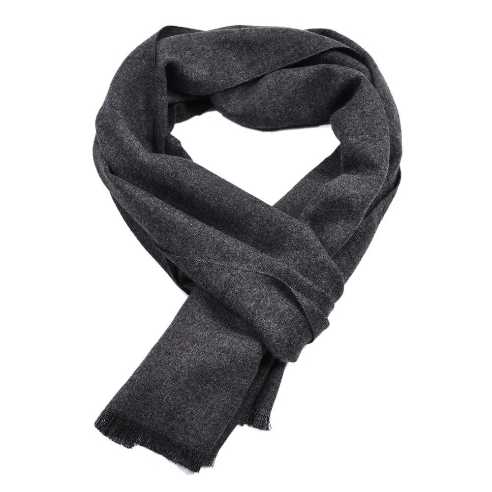 Écharpe d'hiver noire — Maille chaude